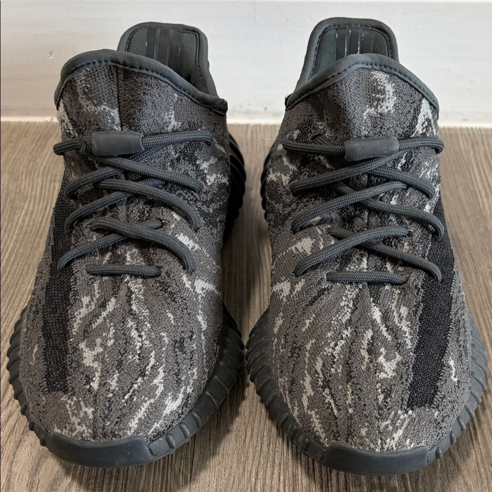 Adidas Yeezy Boost 350 V2 MX Dark Salt